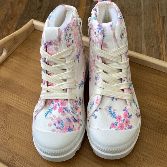 FABKIDS Floral Lug Sole Hi Top Sneakers - Picture 7 of 7